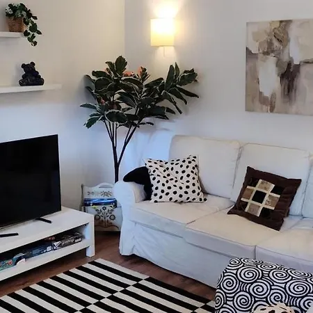 Bonita Planta Baja En Err Con Wifi 아파트 Err